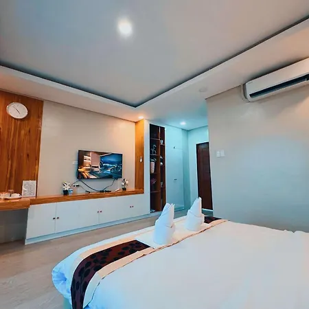 De Cairo\'S Mountain & Ocean View Resort